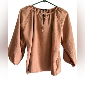 Trendyol Women's Blouson top in Warm Rose/Tan, 
Flowy, soft, size 36